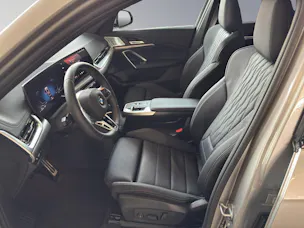 BMW X1 20d xDrive paddles