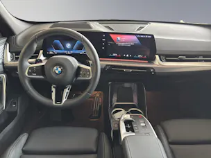 BMW X1 20d xDrive paddles