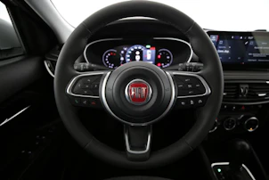 Fahrzeugbild FIAT Tipo 1.5 Hybrid Cross