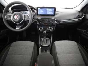 Fiat Tipo 1.5 Hybrid Cross