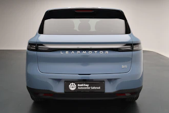 https://vehicle.imgix.net/4218488/e350bb7d-ff25-4240-8db1-f44d5ea5cbf5.JPG