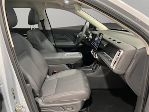 https://vehicle.imgix.net/4218498/613b0cd1-6536-443b-a769-417c8ff5010c.jpg