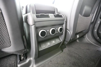https://vehicle.imgix.net/4218499/59e8f490-eca4-436b-8eb3-8ffc93759d60.jpg