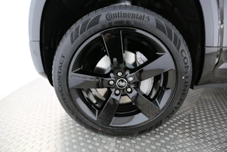 https://vehicle.imgix.net/4218499/c8c6caa4-87eb-467b-8033-09dba41bf9e4.jpg
