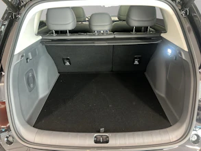 https://vehicle.imgix.net/4218504/c1eefad9-fc72-48d3-957c-98420f051a10.jpg