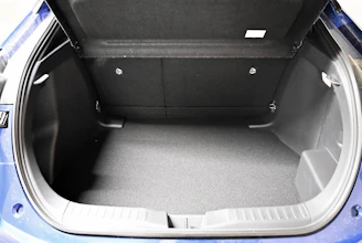 https://vehicle.imgix.net/4218541/7d1e33cf-6de0-4bf4-a1b7-54bfc0fd8d5a.jpg