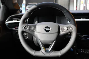 Opel Corsa 1.2 T Hybrid Viva