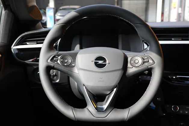 Opel Corsa 1.2 T Hybrid Viva