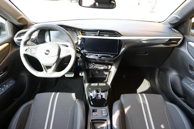 Opel Corsa 1.2 T Hybrid Viva
