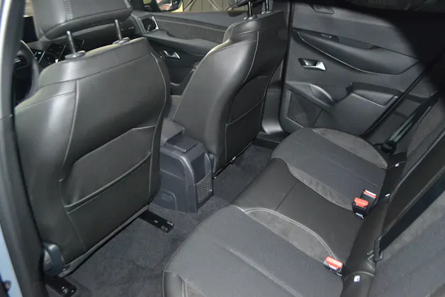 DS Automobiles 3 Crossback 1.2 Hybrid Performance Line