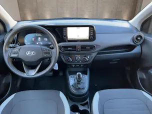 HYUNDAI i10 1.2 Amplia