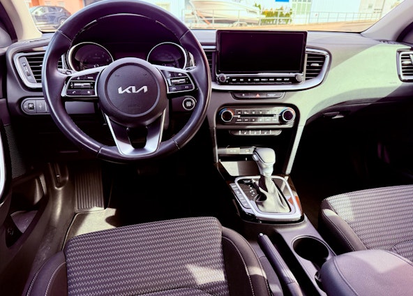 immagine del veicolo 2 immagine del veicolo 2