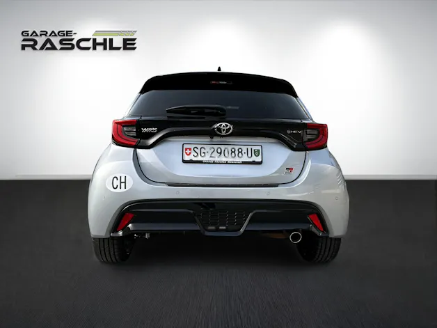 Toyota Yaris 1.5 VVT-i HSD GR Sport