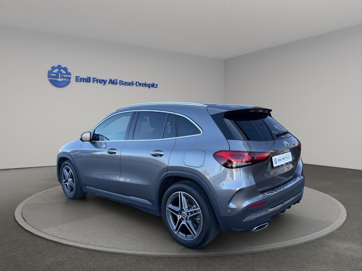 image du véhicule MERCEDES-BENZ GLA 250