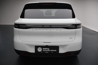 https://vehicle.imgix.net/4218662/03a17a9c-3b3e-4c6a-b040-684fa502de30.JPG
