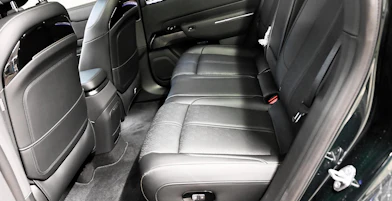https://vehicle.imgix.net/4218674/57631f99-0aa7-42b9-8c52-f74ff3b823d4.jpg