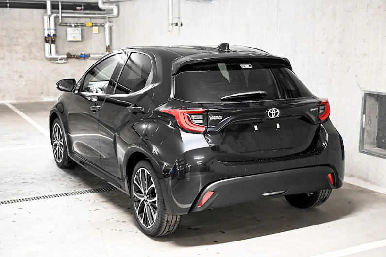 Fahrzeugbild TOYOTA YARIS