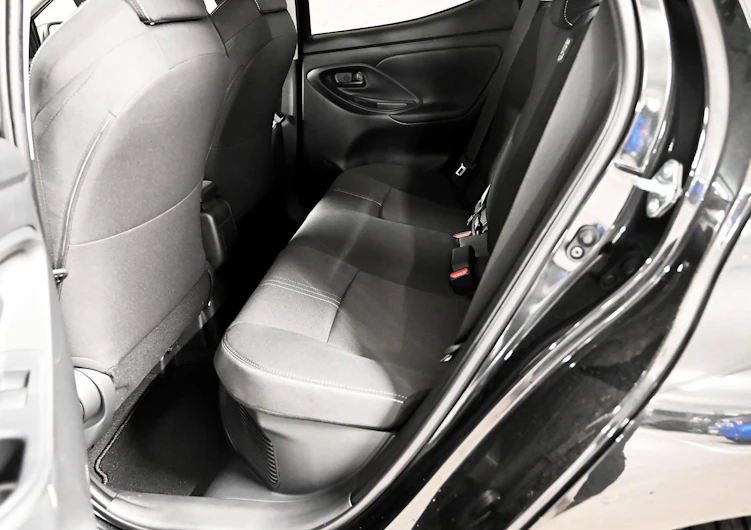 Fahrzeugbild TOYOTA YARIS