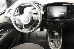 Toyota Aygo X 1.5 VVT-i HSD Style