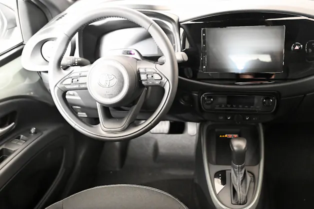 Toyota Aygo X 1.5 VVT-i HSD Style