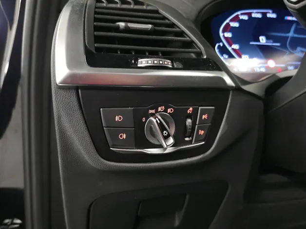 BMW X3 M40i