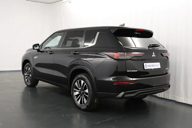 Mitsubishi Outlander 2.4 PHEV Invite 4x4