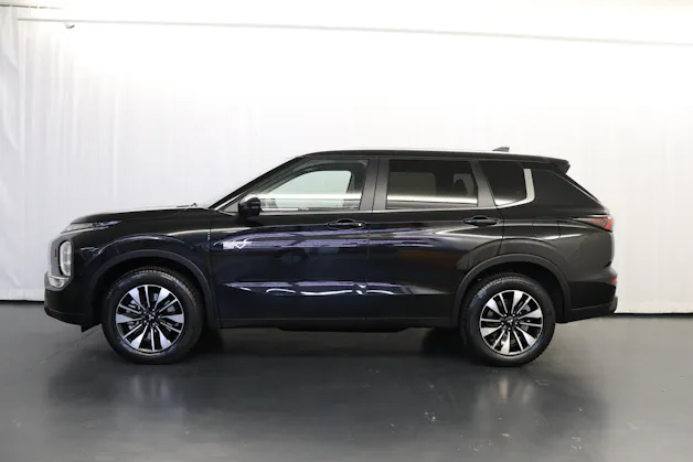 Mitsubishi Outlander 2.4 PHEV Invite 4x4
