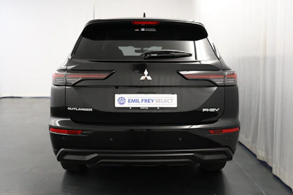 MITSUBISHI OUTLANDER 12