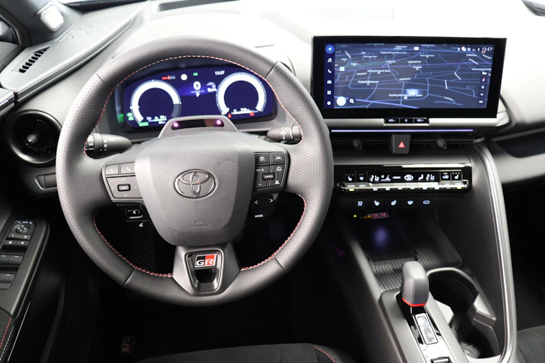 Fahrzeugbild TOYOTA C-HR