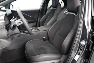 https://vehicle.imgix.net/4218819/a7cb4a21-7264-4f0a-a9f7-1c184a1c7e1a.JPG