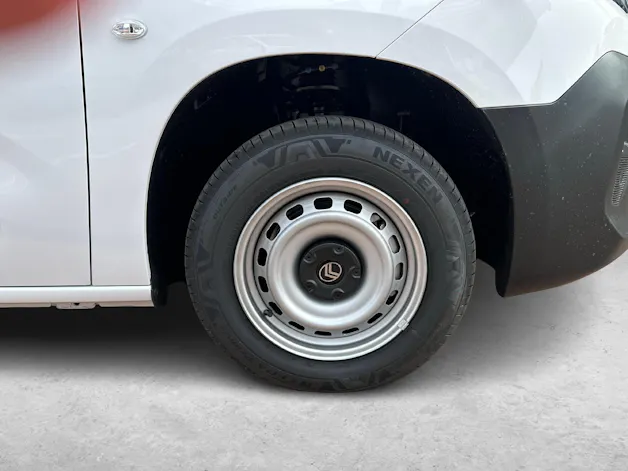 Citroën M 1.5 BlueHDi 100 First S/S