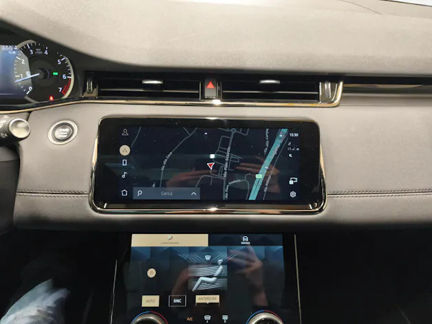 Land Rover Range Rover Evoque 2.0 T 250 R-Dynamic SE + Gancio traino elettrico e Ruote invernali
