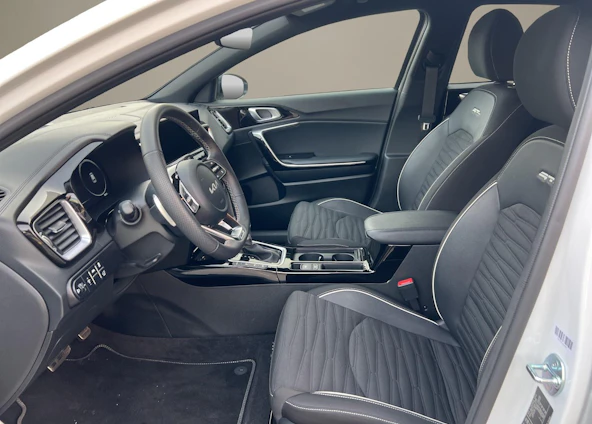 Fahrzeugbild 8 Fahrzeugbild 8