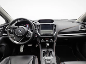 Fahrzeugbild SUBARU XV 2.0i e-Boxer Luxury