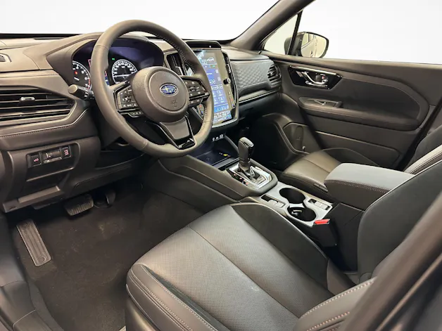 Subaru Forester Station 2.0i e-Boxer Luxury