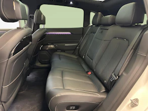 https://vehicle.imgix.net/4218993/d4136288-3a62-4ec4-99a0-d260c086443c.jpg