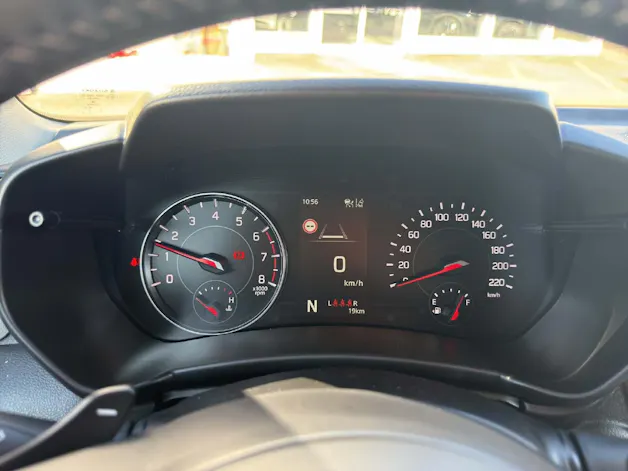 Suzuki Swift 1.2 Sakura Top Hybrid