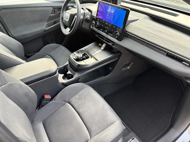 Toyota C-HR+ Premium AWD