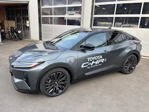 Toyota C-HR+ Premium AWD