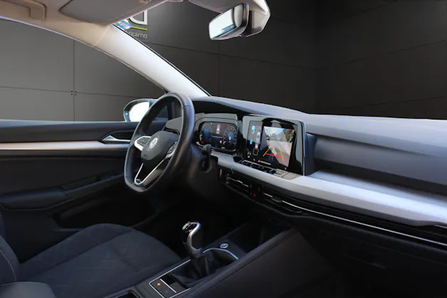 VW Golf VIII Variant 1.5 TSI Life
