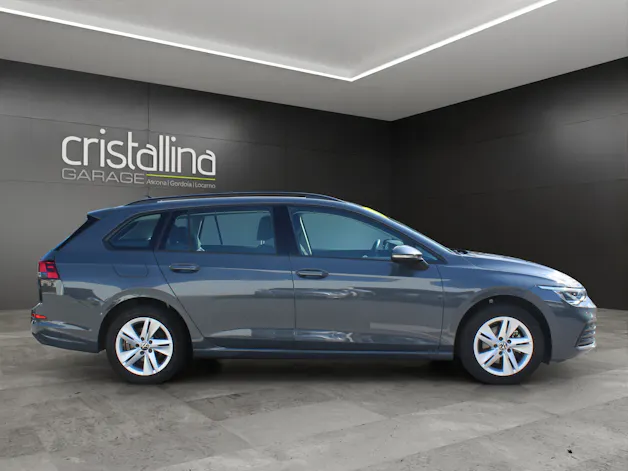 VW Golf VIII Variant 1.5 TSI Life