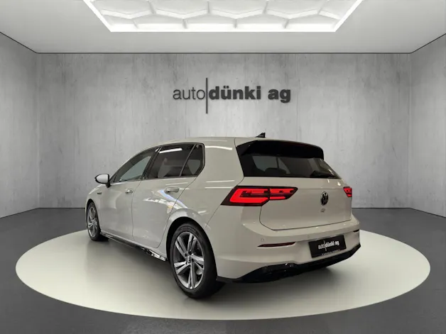 VW Golf 1.5 eTSI mHEV ACT R-Line DSG