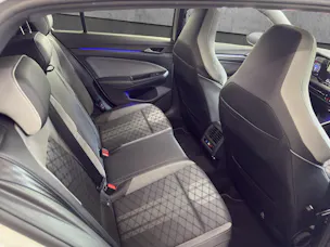 VW Golf 1.5 eTSI mHEV ACT R-Line DSG