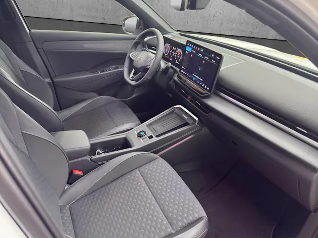 VW T-Roc 1.5 eTSI mHEV R-Line DSG
