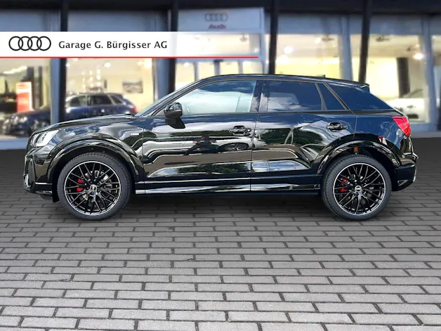 Audi Q2 40 TFSI S line Attraction quattro S-tronic Mythosschwarz Metallic