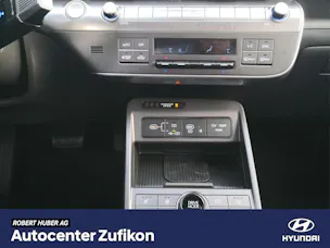 Hyundai Kona EV 65.4 kWh Amplia