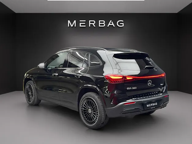 Mercedes-Benz EQA 300 4MATIC "Excellence Edition"