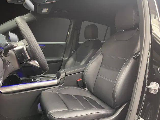 Mercedes-Benz EQA 300 4MATIC "Excellence Edition"