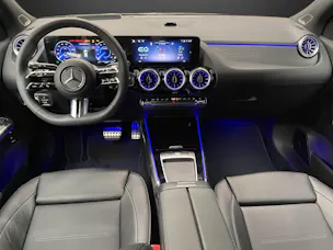Mercedes-Benz EQA 300 4MATIC "Excellence Edition"