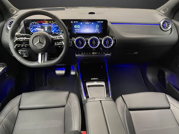 Mercedes-Benz EQA 300 4MATIC "Excellence Edition"